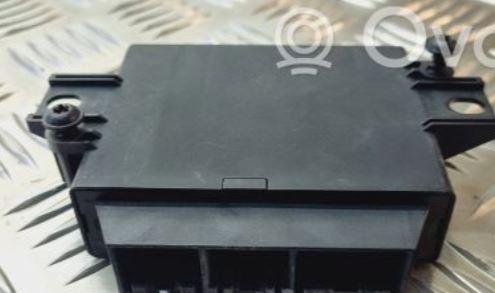 Renault Megane III 2008-2016 combi 1.5 DCI diesel MT 63 kW 2009  Modul 259905417R