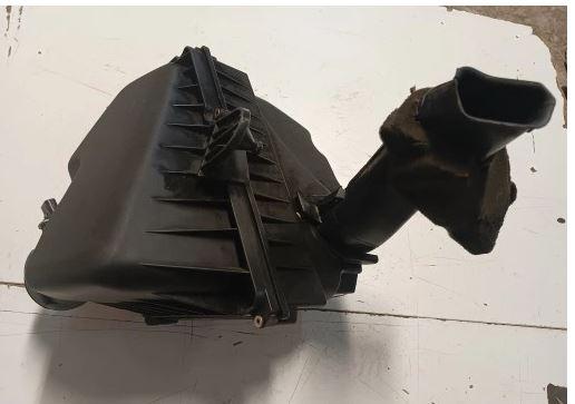 Ford S-max hatchback 2.0 TDCI diesel MT 103 kW 2008  Obal filtra vzduchu 4616185989