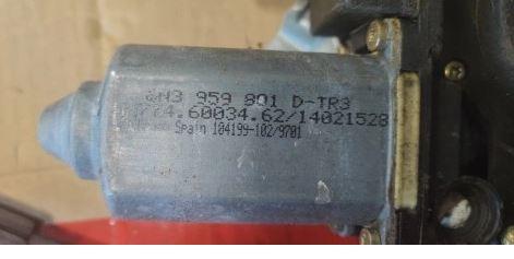Volkswagen Polo III 6N 1994-2001 hatchback 1.4 TDI diesel MT 55 kW 1999  Motorček okien predný ľavý 6N3959801D