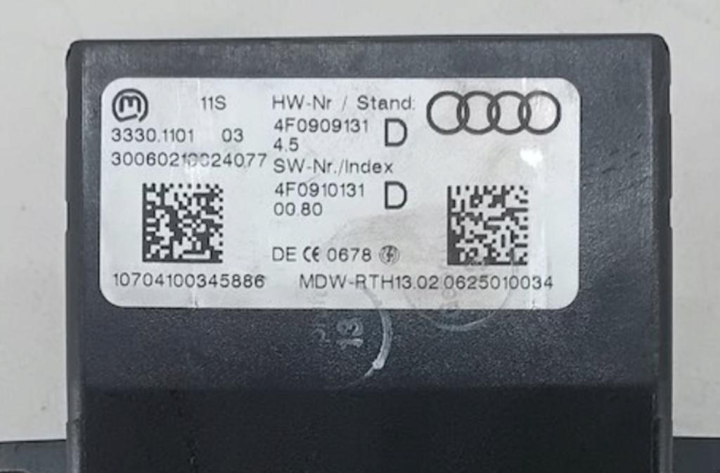 Audi A6 C6 2004-2011 sedan 2.0 TDI diesel MT 103 kW 2008 Spínacia skrinka 4F0909131D