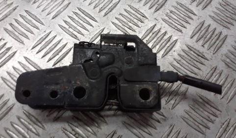 Seat Ibiza III 6L 2002-2008 hatchback 1.4 TDI diesel MT 51 kW 2007  Zámok prednej kapoty