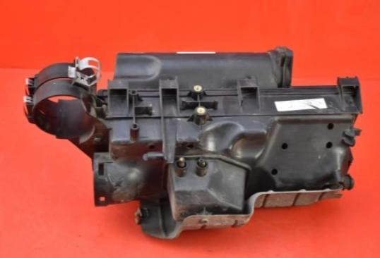 Mercedes B W245 2005-2011  2.0 CDI diesel 80 kW 2005  Obal filtra vzduchu A6400900701
