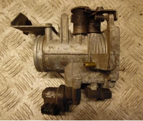 BMW 3 E36 1991-2000 hatchback 1.9 petrol MT 77 kW 2000  Škrtiaca klapka 0280140561