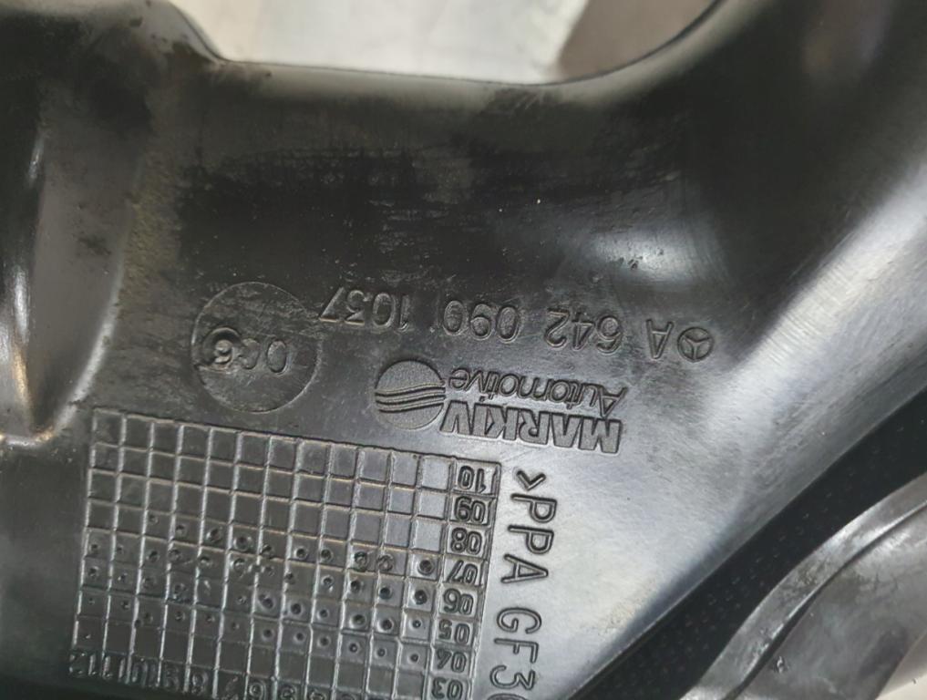 Mercedes ML W164 2005-2011 hatchback 3.0 CDI V6 diesel AT 165 kW 2007  Škrtiaca klapka A6420900279 A6420901037