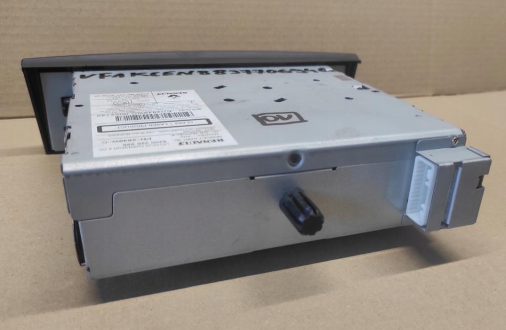 Renault Laguna II 2001-2007 Rádio 8200326998