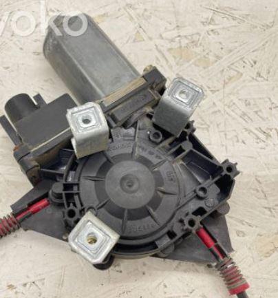 Volkswagen Transporter T4 1990-2003 2.5 petrol AT 85 kW 1997  Mechanizmus sťahovania okna predný pravý 7D0837502A 7D0959802C