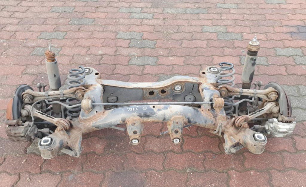 BMW 3 E90 2005-2013 1.8D 105 kW 2008  Náprava zadná