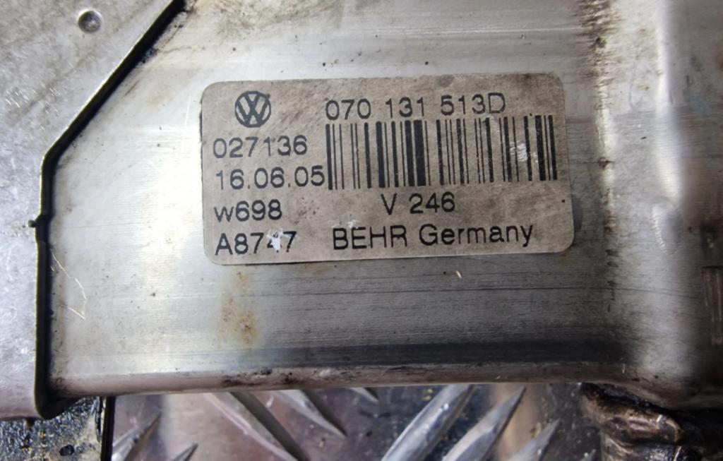 Volkswagen Touareg I 2002-2010 hatchback 2.5 TDI diesel MT 128 kW 2005  Chladič spalín 070131513D