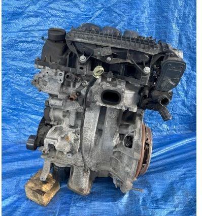 Peugeot 2008 I 2013-2019 hatchback 1.2 THP petrol MT 81 kW 2015  MOTOR A PRÍSLUŠENSTVO HM05