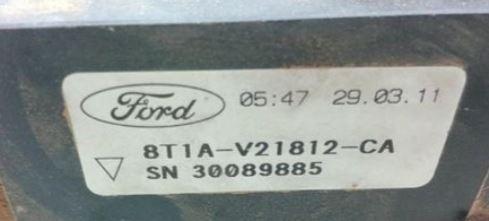 Ford Transit connect 1.8 TDCI diesel 81 kW 2007  Zámok dverí predný pravý 8T1A-V21812-CA