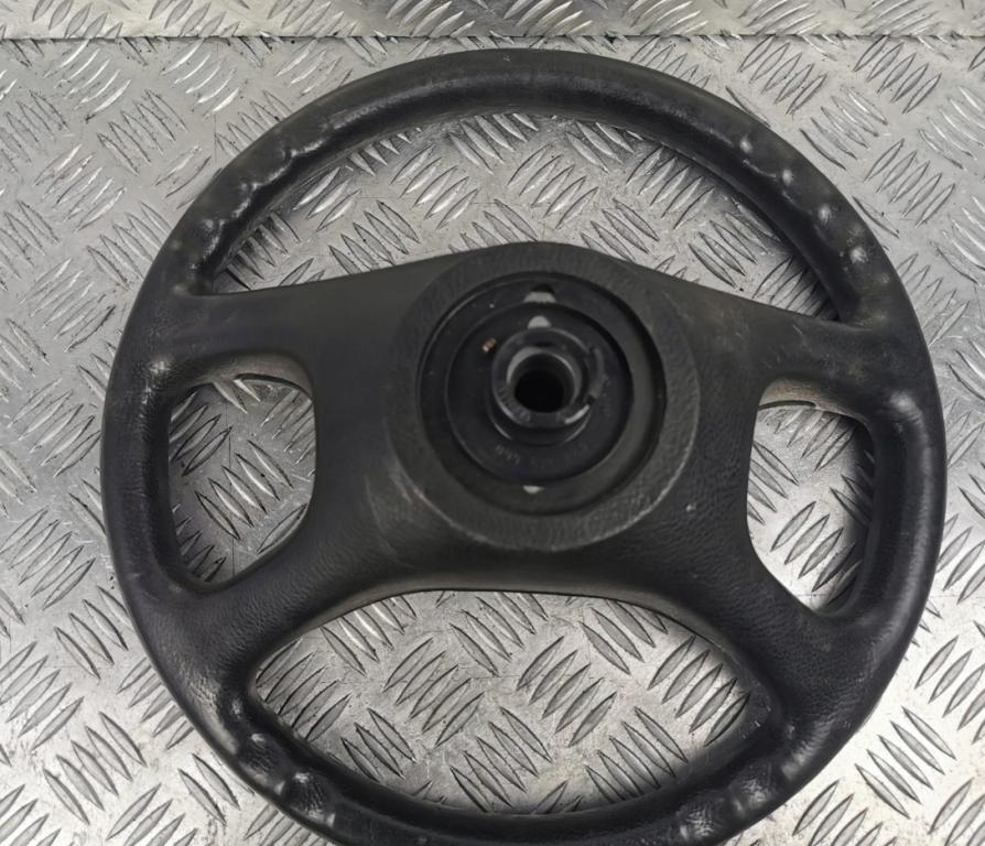 Audi 80 B4 1991-1994 sedan 1.9 TDI diesel MT 66 kW 1997  Volant 893419660