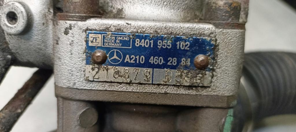 Mercedes E W210 1995-2002 sedan 2.3 petrol AT 110 kW 1996  Riadenie A2104602884