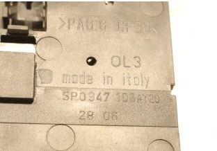 Seat Leon II 2005-2012 hatchback 1.9 TDI diesel MT 77 kW 2008  Interiér ostatné 5P0947105