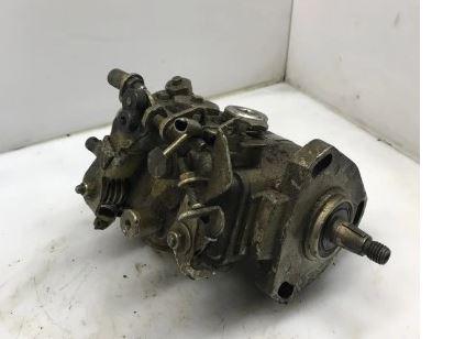 Peugeot 205 1,8  Vstrekovacie čerpadlo R8443B930A