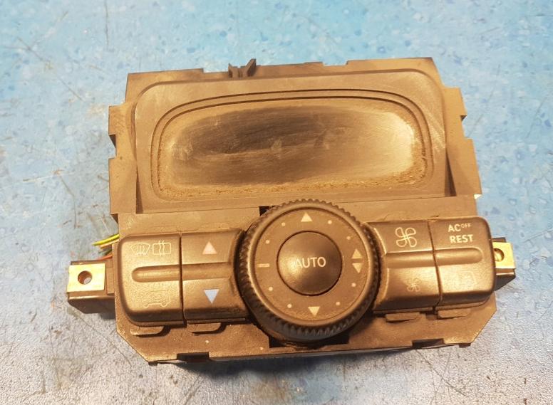 Mercedes VIANO W639 Panel kúrenia/klimatizácie A6394461628KZ