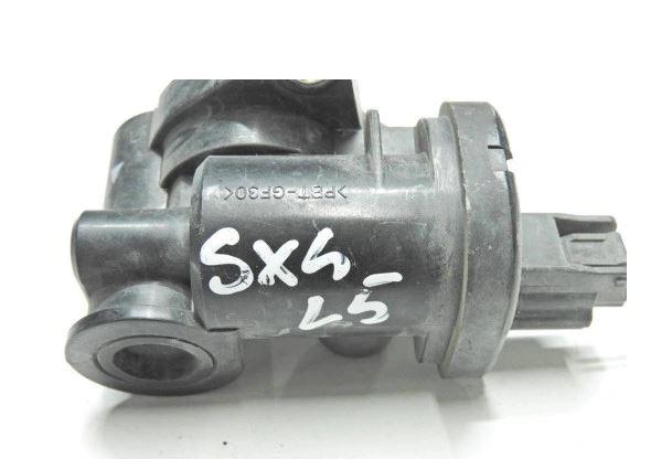 Suzuki SX4 I 2006-2014 hatchback 1.6 16v petrol MT 79 kW 2008  Motorček 012010-5190
