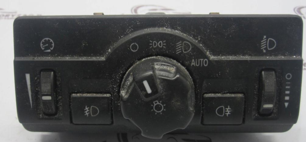 Land Rover Freelander II 2006-2014 hatchback 2.2 TD4 diesel MT 112 kW 2007  Prepínač svetiel 6G9N-13A024-HE