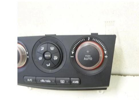 Mazda 3 I BK 2003-2009 sedan 1.6 petrol MT 77 kW 2004  Panel kúrenia/klimatizácie K1900BP4M