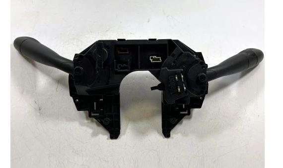 Citroen C4 I 2004-2011 hatchback 1.6 16v petrol MT 80 kW 2006  Prepínač smeroviek 96644963XT
