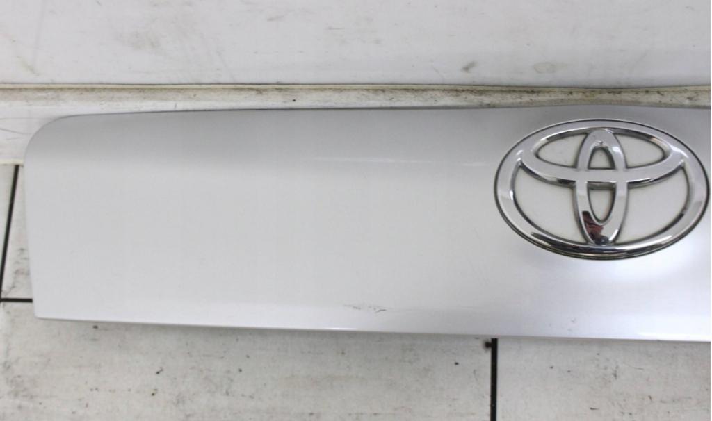 Toyota Rav4 III 2005-2012 suv Lišta osvetlenia ŠPZ
