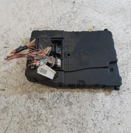 Renault Scenic II 2003-2009  1.6 16v petrol MT 80 kW 2003  Modul UCH 8200525384