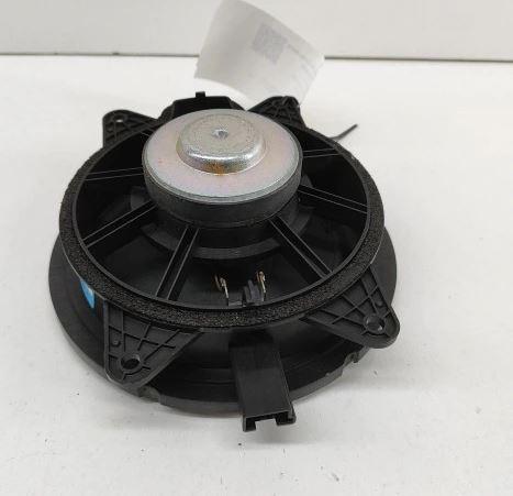 Volvo V90 2016- combi 2.0 D5 diesel AT 173 kW 2016  Reproduktor 31350425