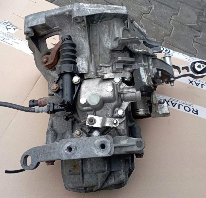 Fiat 500 2007-2020 hatchback 1.2 petrol MT 51 kW 2008  Prevodovka manuálna