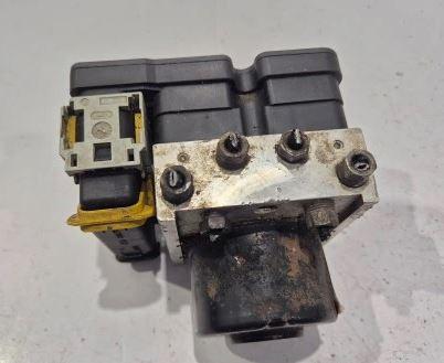 Peugeot 206 hatchback 1.4 HDI diesel MT 50 kW 2006  Pumpa ABS 9659136980 10.0970-1128.3