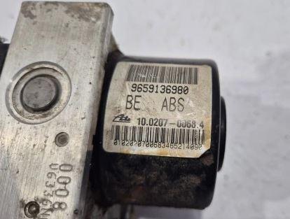 Peugeot 206 hatchback 1.4 HDI diesel MT 50 kW 2006  Pumpa ABS 9659136980 10.0970-1128.3
