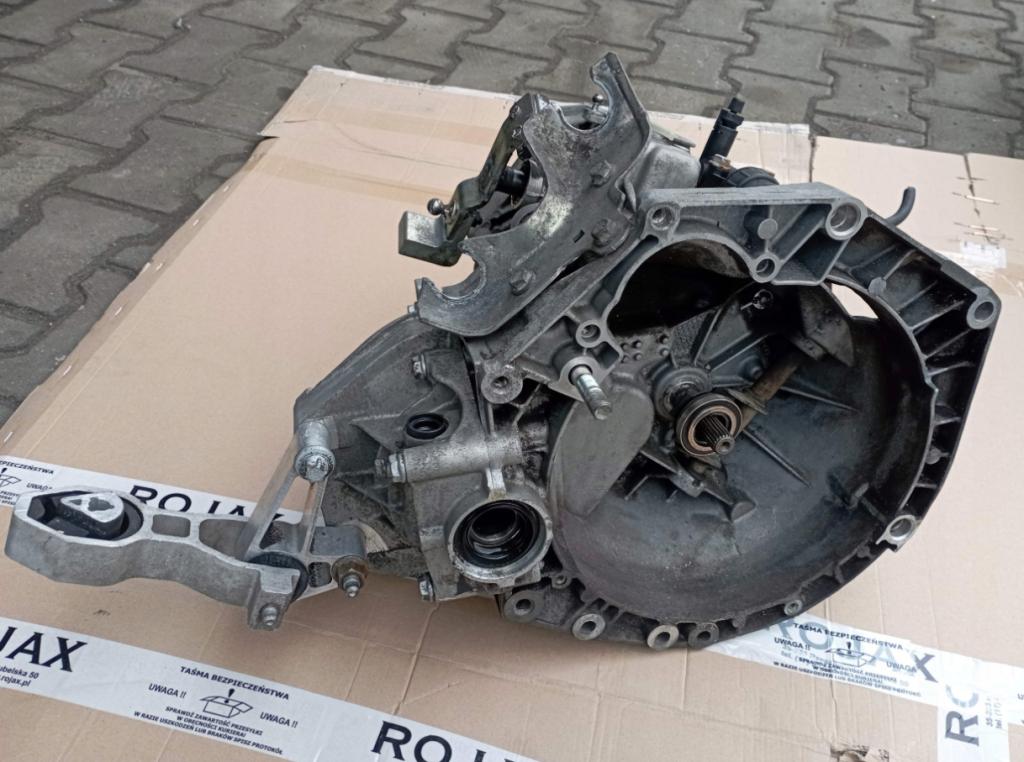 Fiat 500 2007-2020 hatchback 1.2 petrol MT 51 kW 2008  Prevodovka manuálna