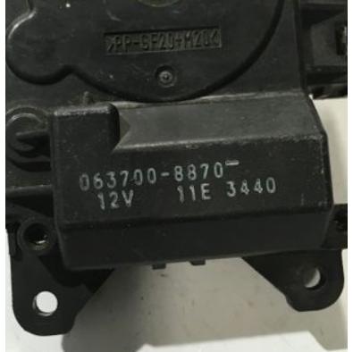 Honda CR-V III 2006-2011 hatchback 2.2 I-DTEC diesel MT 110 kW 2010  Motorček kúrenia 063700-8870