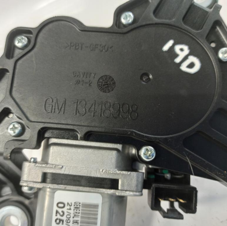 Opel Astra V 2015  Motorček stieračov zadný 13418998 39156859