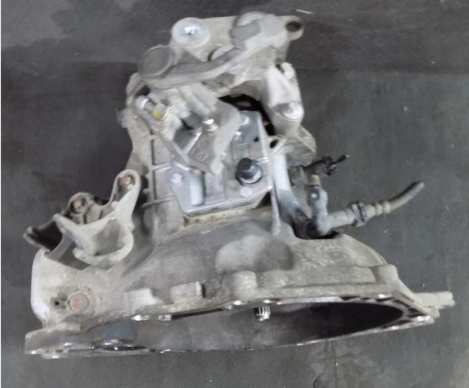Opel Meriva B 2010-2017  1.4 T petrol MT 88 kW/120HP  2016  Prevodovka 5 rychlostna MOTOR A14NEL