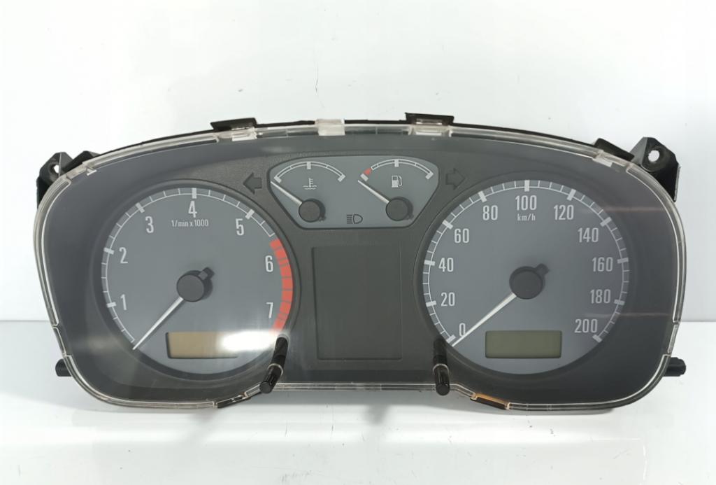 Skoda Octavia I 1996-2010 hatchback 1.6 8v petrol MT 55 kW 2002  Prístrojová doska 1U1919033L