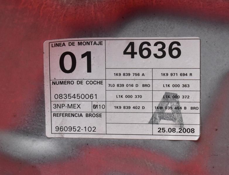 Volkswagen Golf V 2003-2009 combi 1.9 TDI diesel MT 77 kW 2008  Mechanizmus sťahovania okna zadný pravý 1K9839756A 1K0959704AG