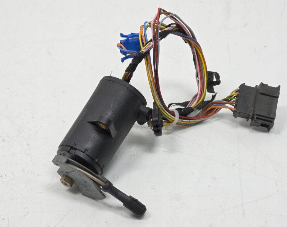 Volkswagen Transporter T4 1990-2003 2.5 TDI diesel MT 75 kW 1999  Potenciometer plynového pedálu 7D0721727A 0205001020