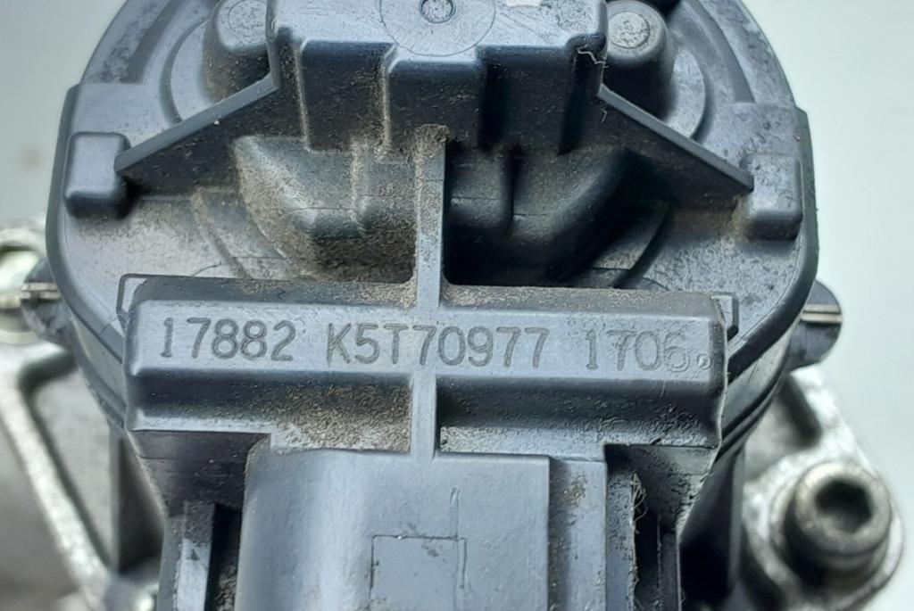 Lancia Thema II 2011-2014 sedan 3.0 CRD diesel AT 176 kW 2011  Chladič spalín 41212109F