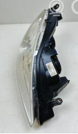 Peugeot 607 sedan 2.2 HDI diesel AT 98 kW 2001  Svetlo predné pravé 9654670880 620659