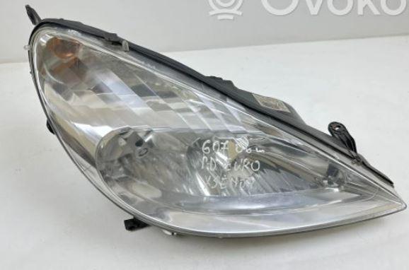 Peugeot 607 sedan 2.2 HDI diesel AT 98 kW 2001  Svetlo predné pravé 9654670880 620659