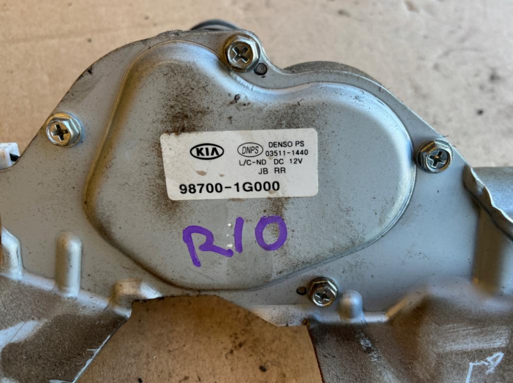 Kia Rio II 2005-2011 hatchback 1.4 16v petrol MT 71 kW 2009  Motorček stieračov zadný 98700-1G000 03511-1440
