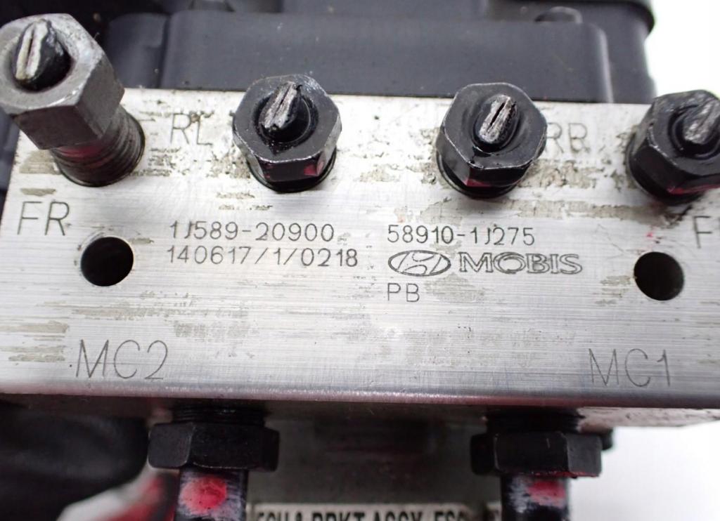 Hyundai I20 I 2008-2014 hatchback 1.2 16v petrol MT 62.5 kW 2014  Pumpa ABS 1J589-20900 58900-1J275 58900-1J275