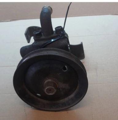 Suzuki Grand Vitara I 1998-2005 hatchback 2.0 16v petrol MT 94 kW 1999  Servočerpadlo, pumpa riadenia 470-03244