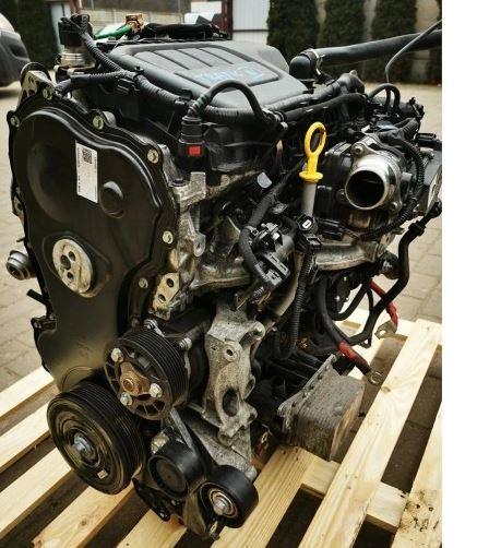 Renault Trafic III 2014- hatchback 1.6 DCI diesel MT 88 kW 2015  Motor diesel R9M D452