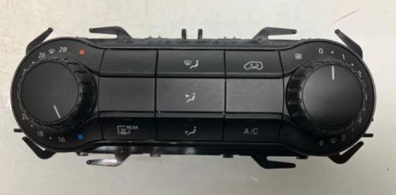 Mercedes Vito W447 2014- hatchback 2.1 CDI diesel AT 100 kW 2015  Panel kúrenia/klimatizácie A4479003418