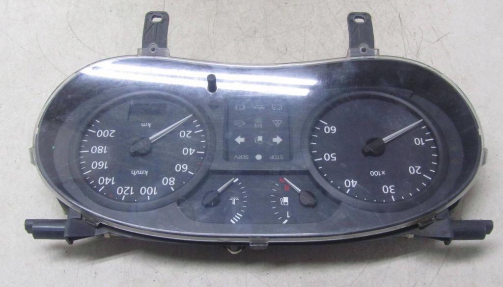 Renault Trafic II 2001-2014 hatchback 1.9 DCI diesel MT 60 kW 2001  Prístrojová doska 8200279062