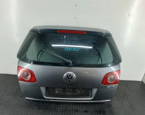 Volkswagen Passat B6 2005-2010 combi 1.9 TDI diesel 77 kW 2006 kod farby: LA7T Kapota zadná (kufor)