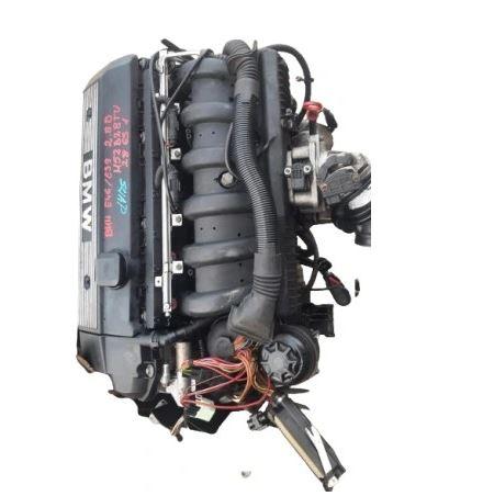 BMW 5 E39 1996-2003 sedan 2.8 petrol AT 142 kW 2000  MOTOR A PRÍSLUŠENSTVO M52B28