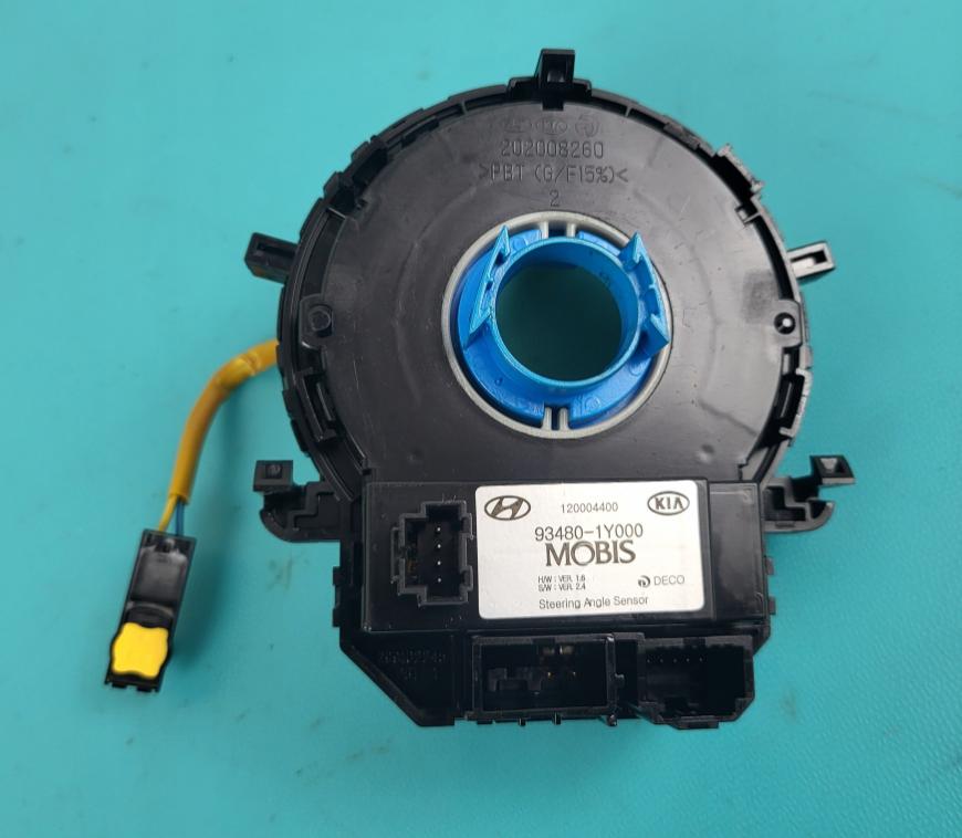 Hyundai I20 I 2008-2014 hatchback 1.2 16v petrol MT 62.5 kW 2014  Snímač ulhu natočenia volantu 93480-1Y000