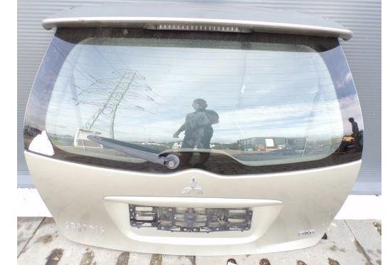 Mitsubishi Grandis hatchback 2.0 DID diesel MT 100 kW 2006  Kapota zadná (kufor)