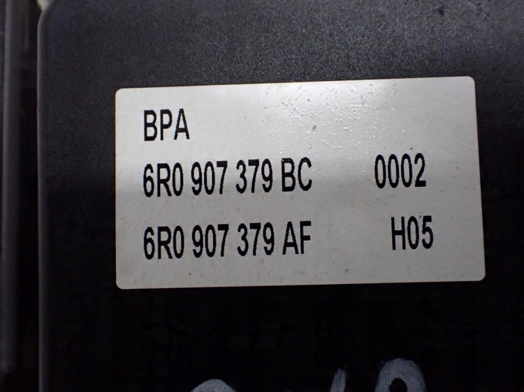 Volkswagen Polo V 6R 2009-2017 hatchback 1.2 petrol MT 44 kW 2009  Pumpa ABS 6R0907379BC 6Q0907379AF 6R0614517AN